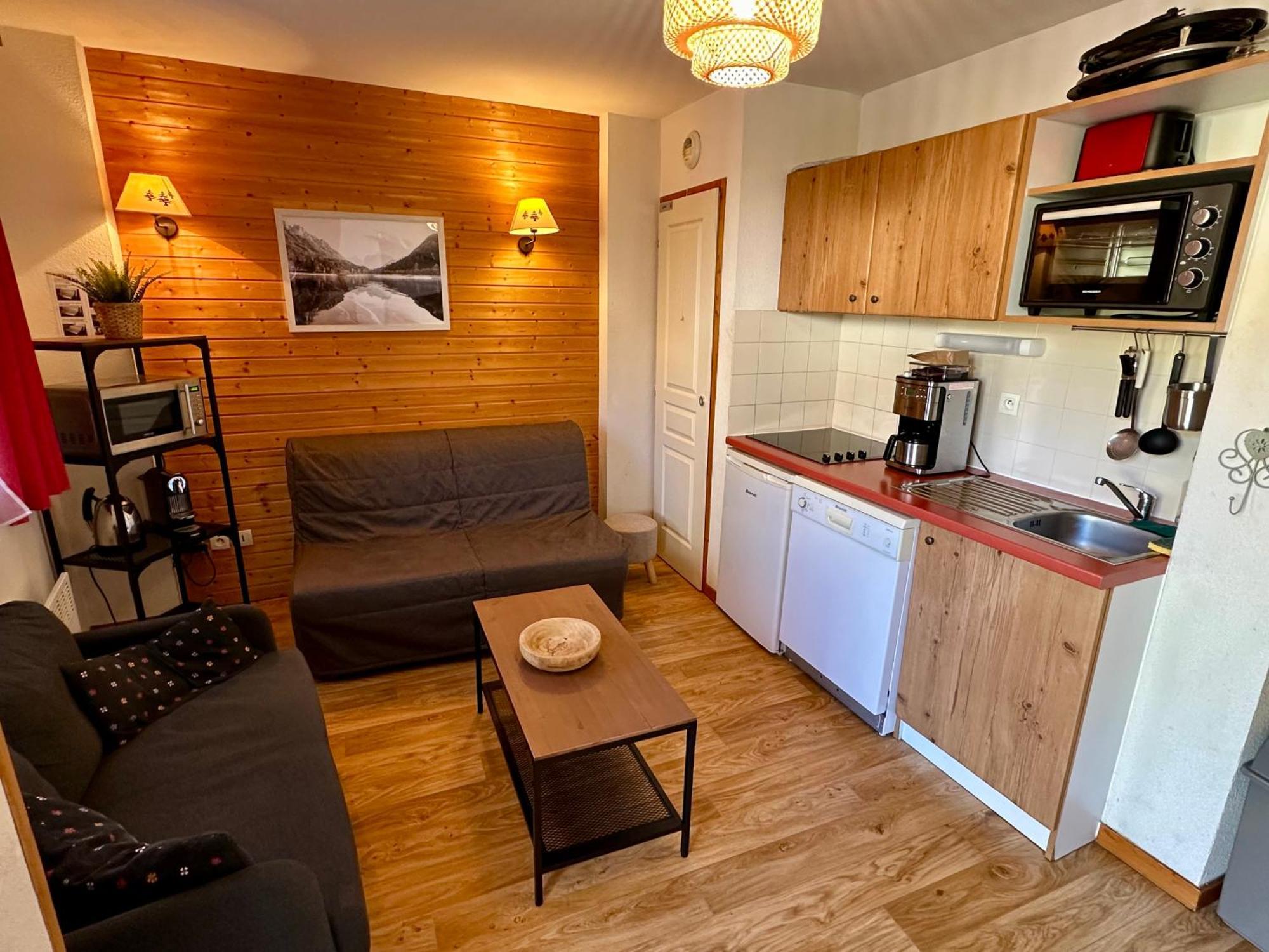 Confortable Pour 6 Personnes 40m2 Pied Pistes, Piscine, Wifi, Parking Apartment