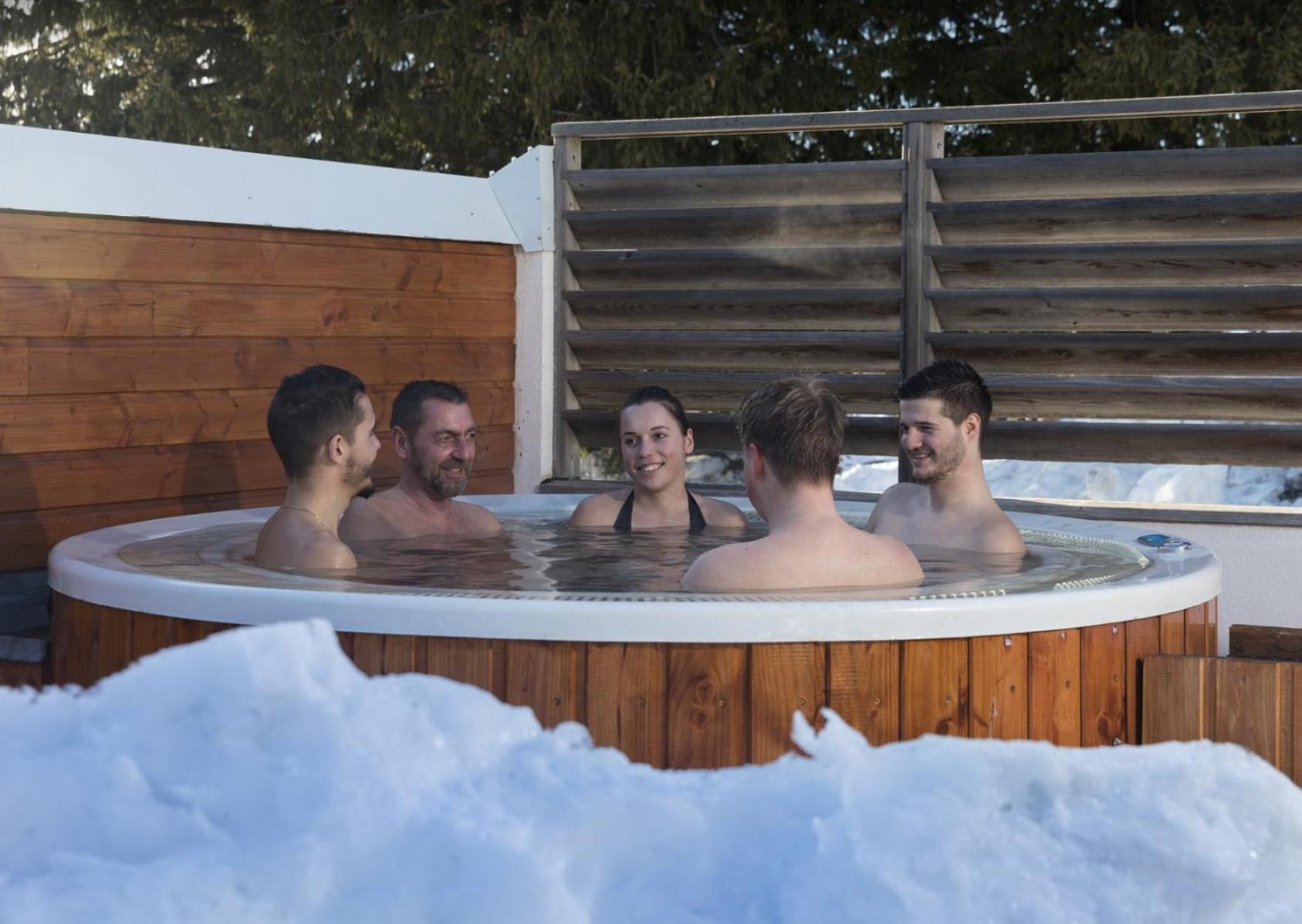 Apartment Confortable Pour 6 Personnes 40m2 Pied Pistes, Piscine, Wifi, Parking *